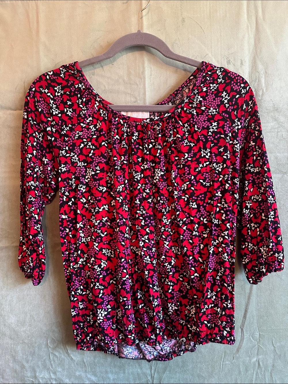#932 Michael Kors Red, Black and White Floral Peasant Blouse